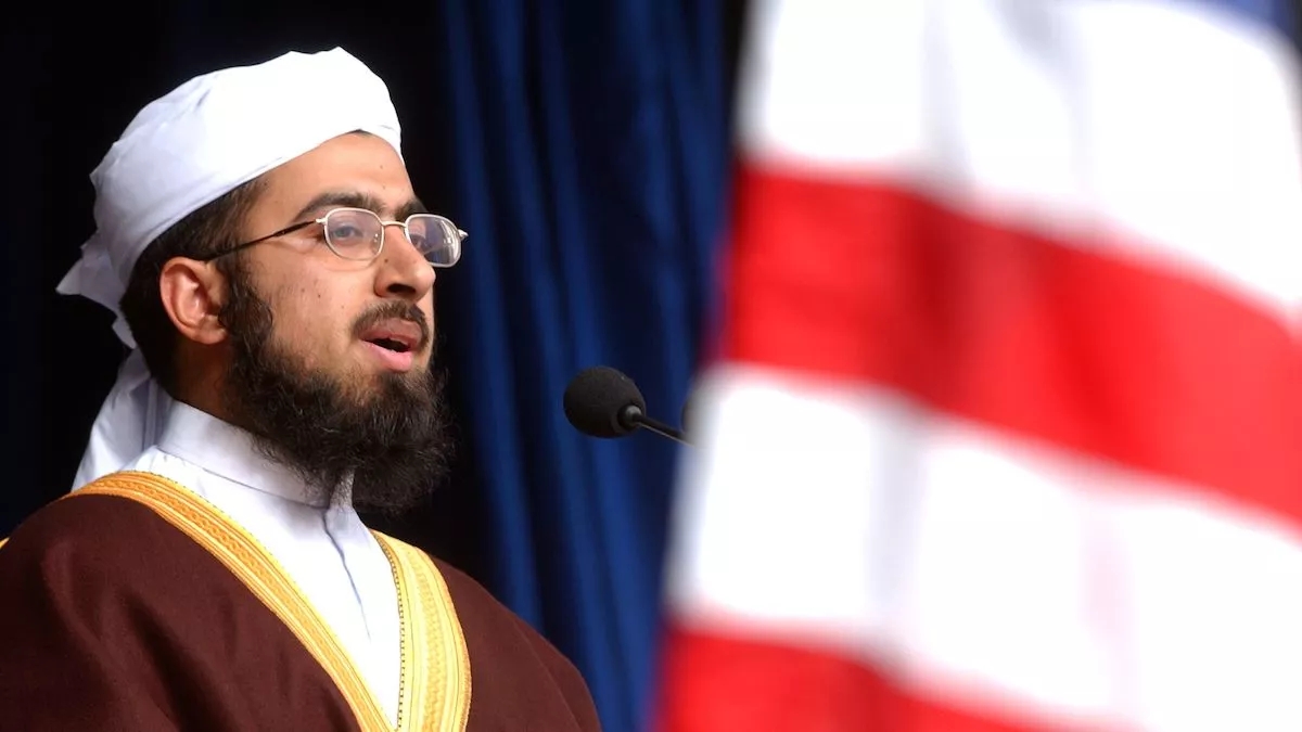 British Mosque Leader Praises Religious Extremist Killer Who Was Hanged For Murdering Politician The Mirror British Mosque Leader Praises Religious Extremist Killer Who Was Hanged For Murdering Politician The Mirror