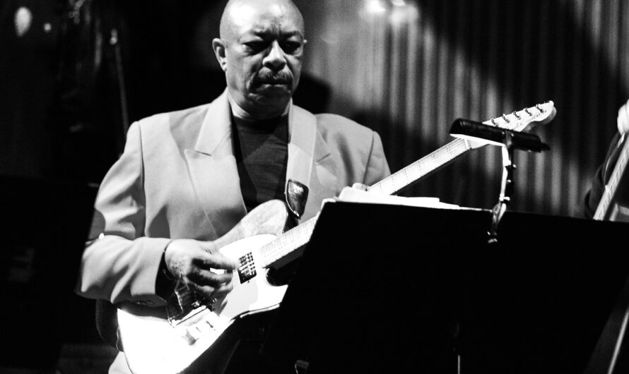 Rock Guitarist Willis Crossword Clue