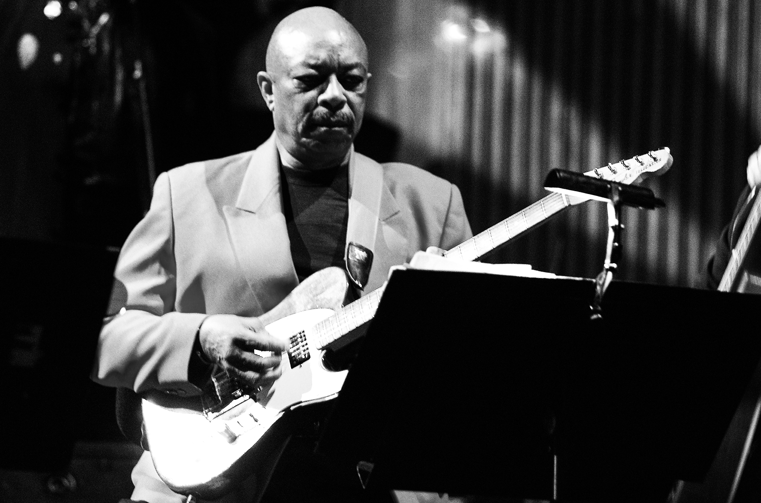Eddie Willis Original Motown Funk Brother Dies At 82 Billboard