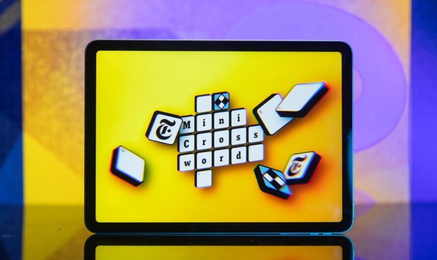 Sch Not Far From Des Moines Crossword Clue