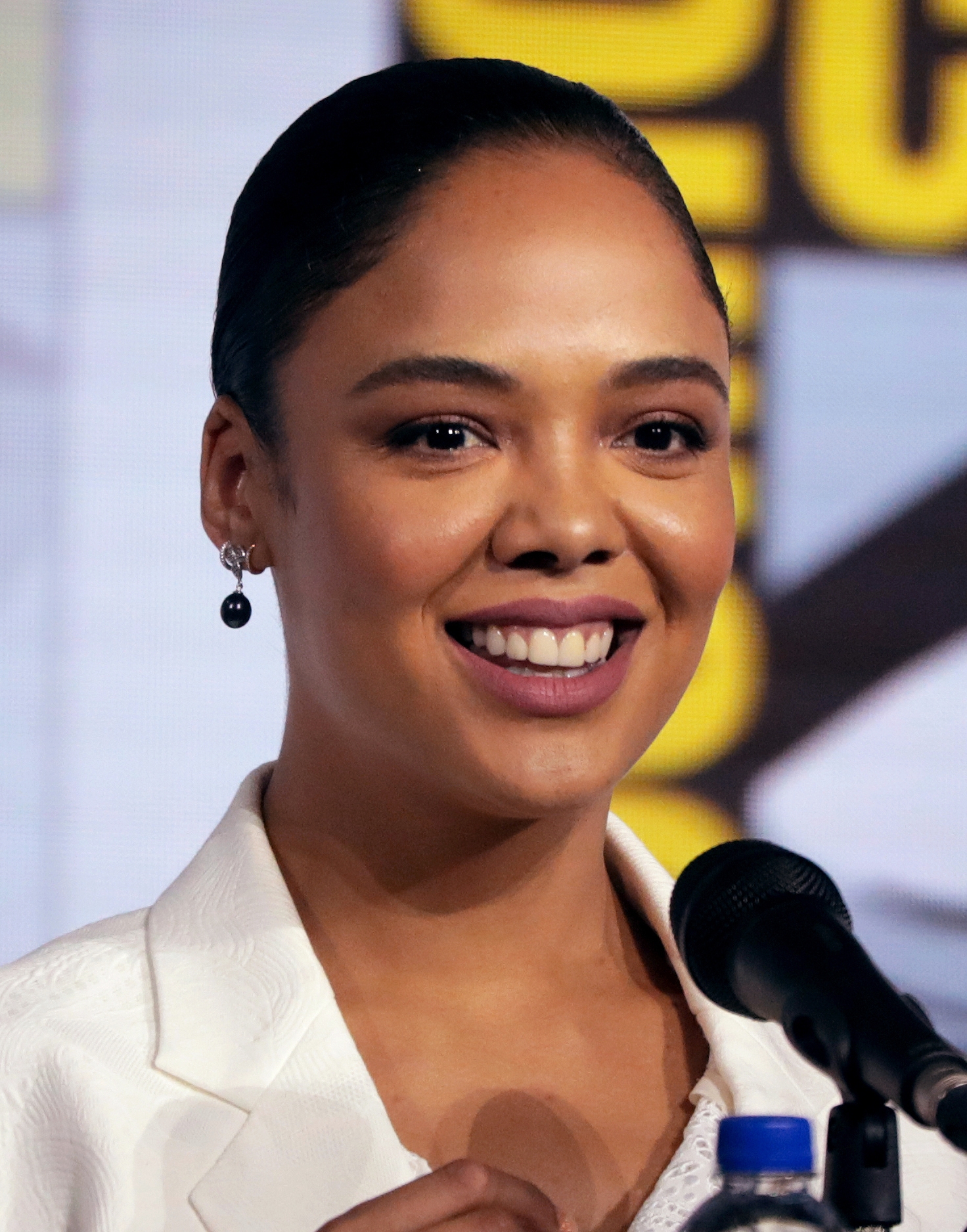 Tessa Thompson Wikipedia Tessa Thompson Wikipedia