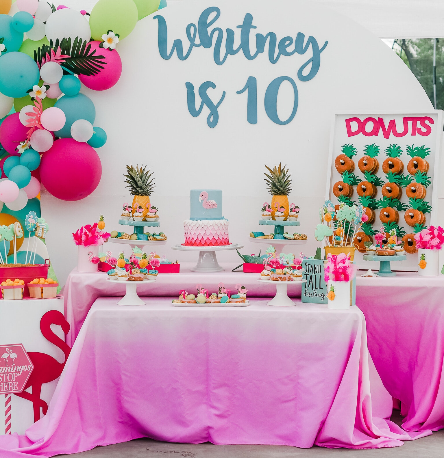 The Best Tropical Birthday Party Ideas For Kids Mint Events The Best Tropical Birthday Party Ideas For Kids Mint Events