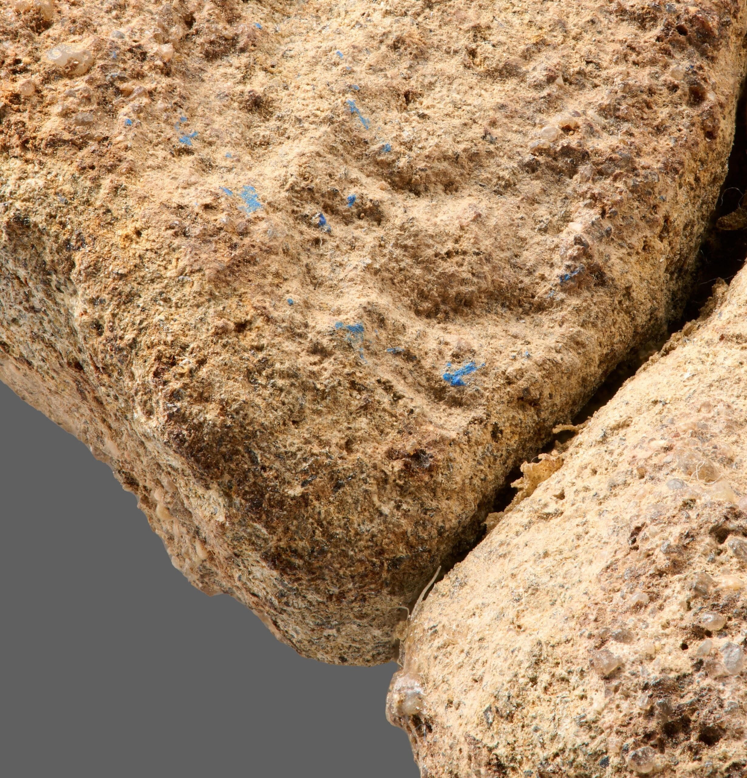 This Is The Oldest Blue Pigment Ever Discovered In Europe This Is The Oldest Blue Pigment Ever Discovered In Europe